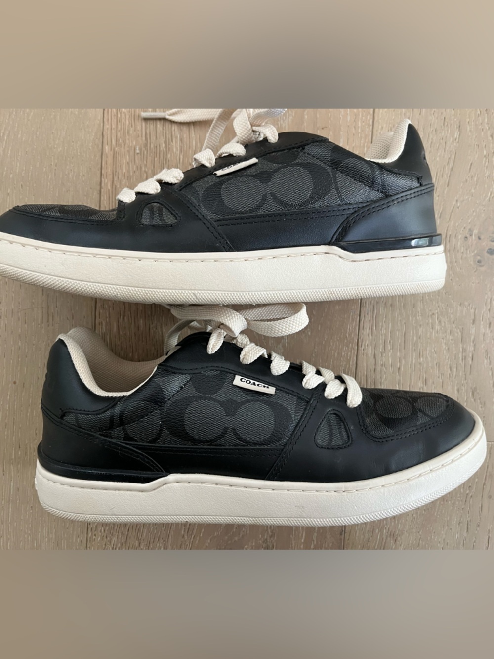 Coach Men’s Clip Court Low Top Sneakers in Black Logo Canvas and Leather Sz 9 - Picture 9 of 9